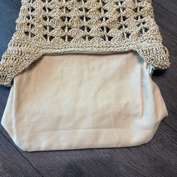 Capelli of New York Tan Crochet Shoulder Bag - Picture 4 of 4